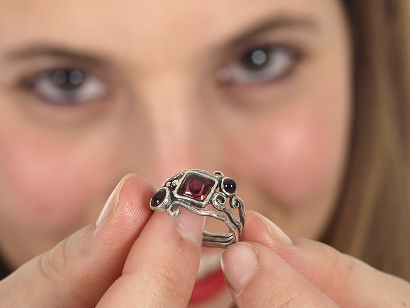 Silver Ring With Garnet