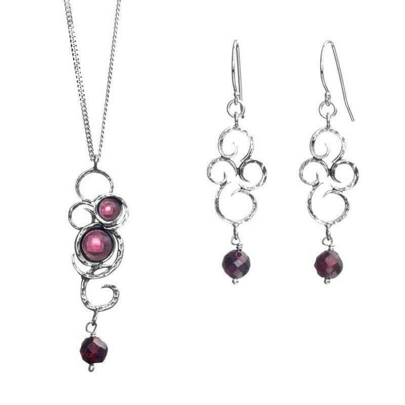 Silver Set with Garnet