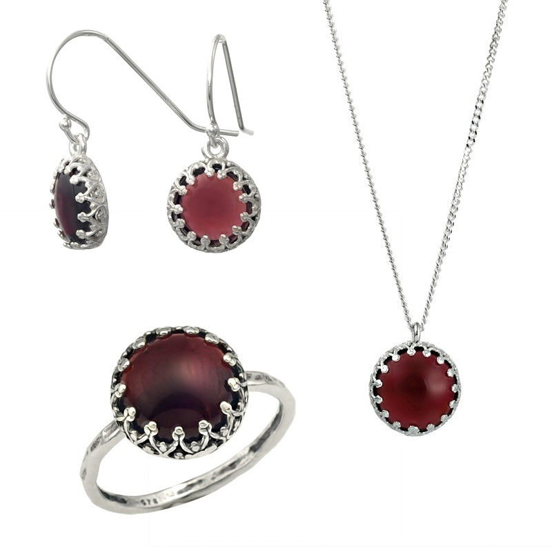 Silver Set with Garnet