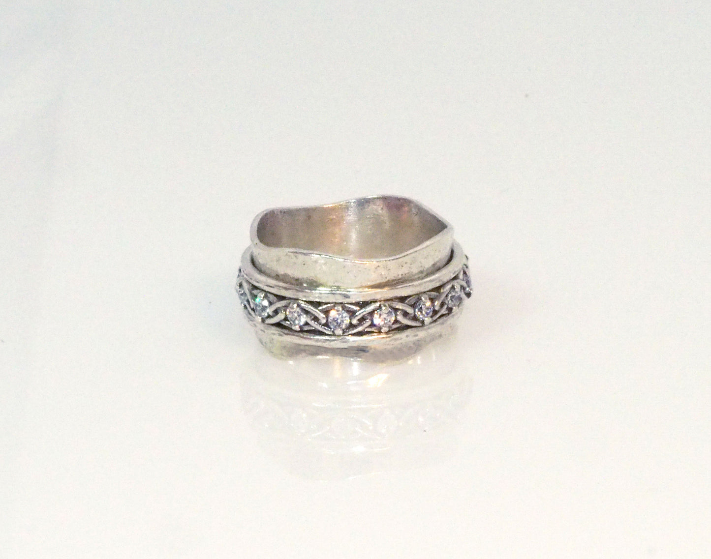 Silver Spinning Ring with Zircon