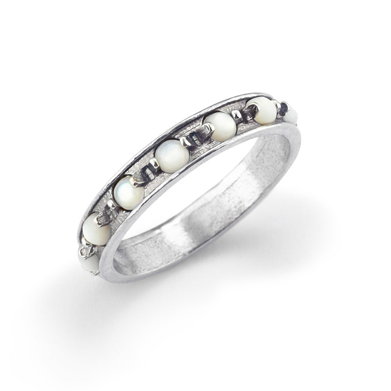 Silver Ring With Pearls