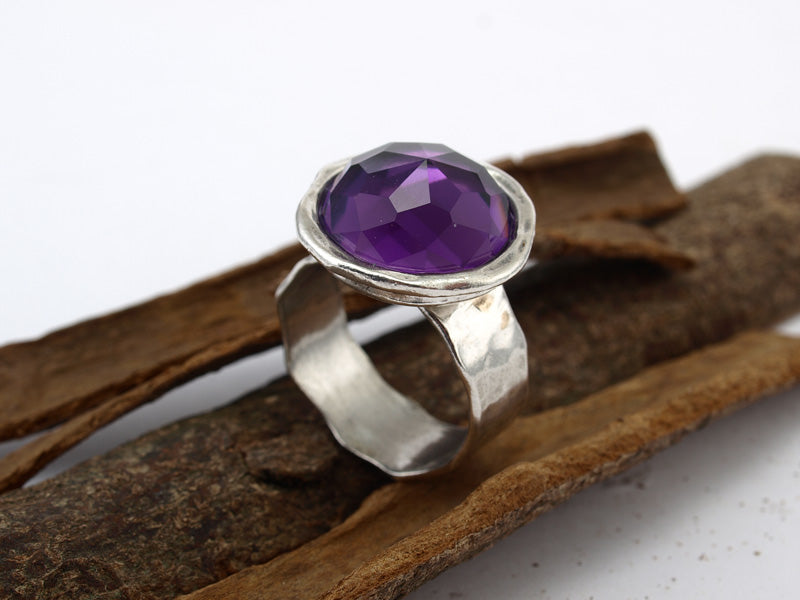 Silver Ring with Amethyst