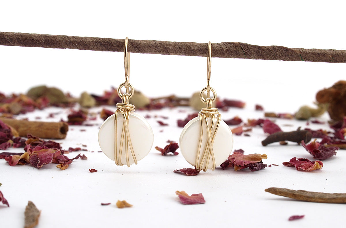 Gold Filled Earrings With Coin Mayorka Pearl