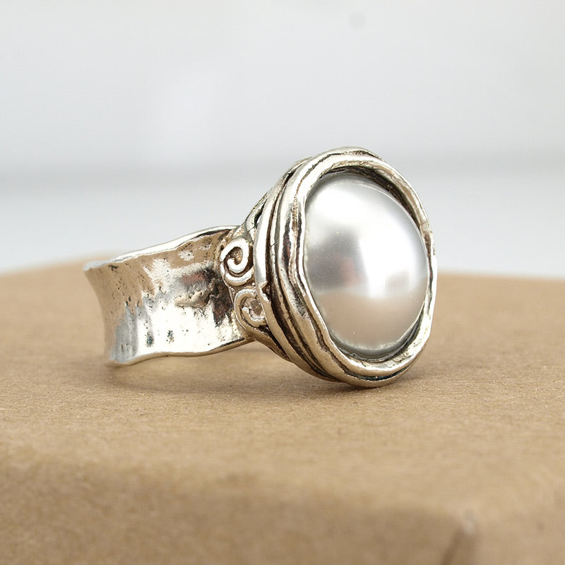 Silver Ring with Pearl
