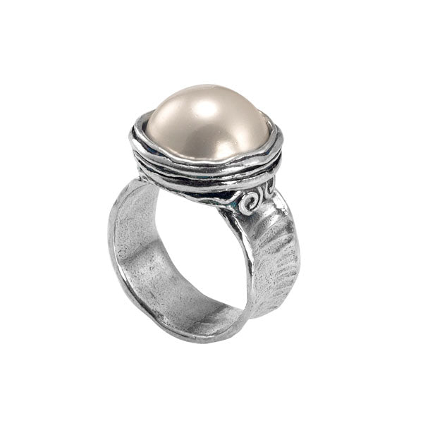 Silver Ring with Pearl