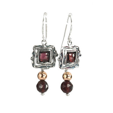 Silver Earrings with Garnet