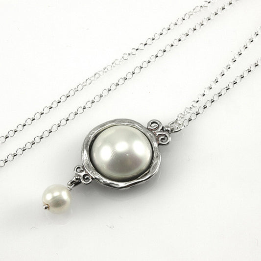 Silver Necklace with Pearl