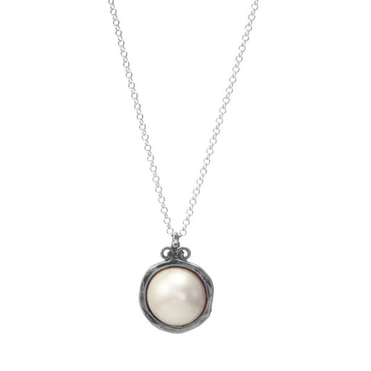 Silver Necklace With Pearl