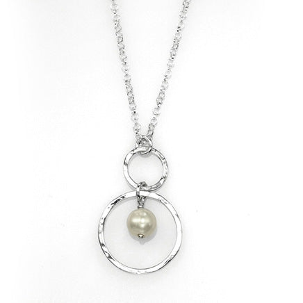 Silver Necklace with Pearl