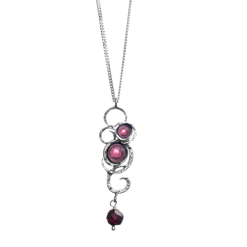 Silver Necklace with Garnet