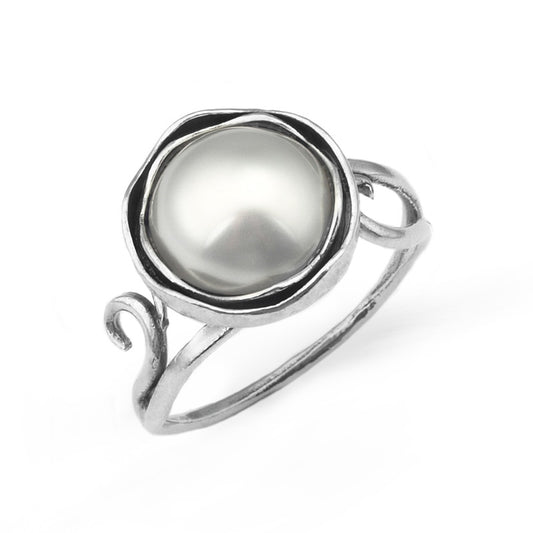 Silver Ring With Pearl