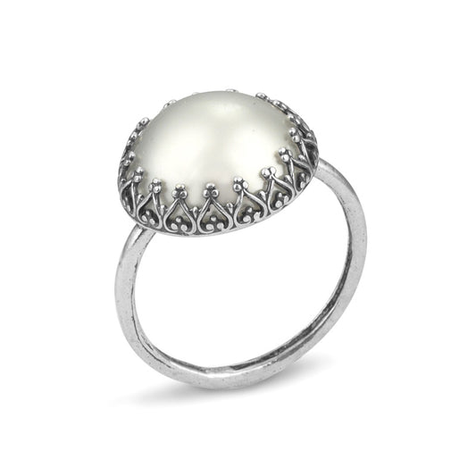 Silver Ring With Pearl