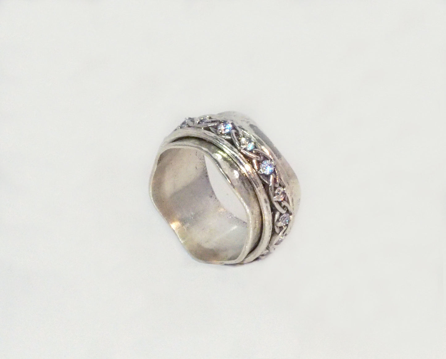 Silver Spinning Ring with Zircon