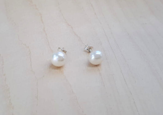 SILVER EARRINGS, WHITE PEARL