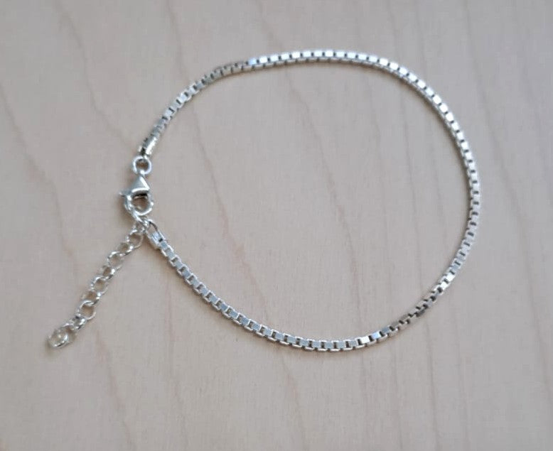 SILVER BRACELET, HEAVY BOX CHAIN