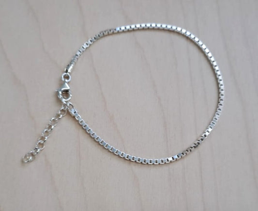SILVER BRACELET, HEAVY BOX CHAIN