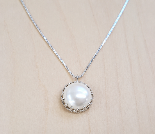 PEARL NECKLACE