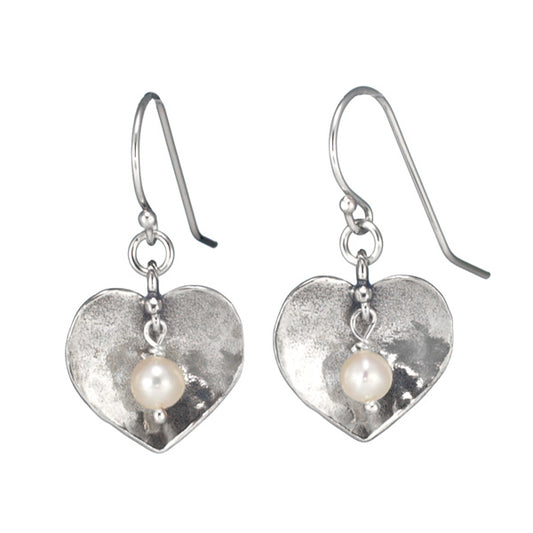Silver earrings with hearts and pearls.