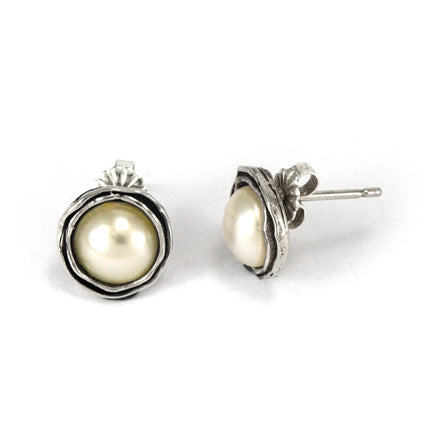 Silver stud Earrings with Pearls